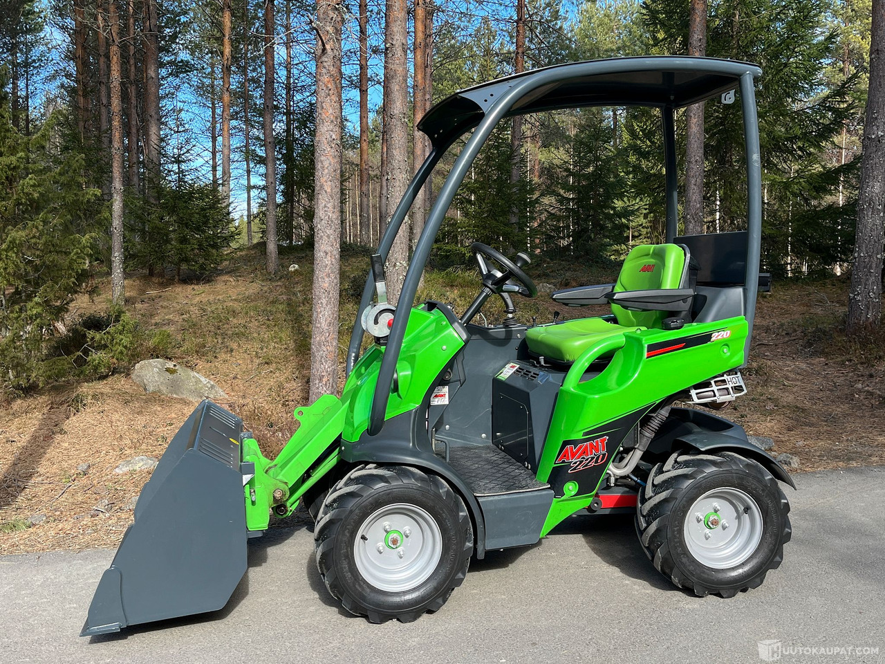 Avant 220 kahdella työlaitteella, 2021, vain 196h,, Jyväskylä - Pienkuormaaja: kuva Avant 220 kahdella työlaitteella, 2021, vain 196h,, Jyväskylä - Pienkuormaaja Avant 220 kahdella työlaitteella, 2021, vain 196h,, Jyväskylä - Pienkuormaaja: kuva Avant 220 kahdella työlaitteella, 2021, vain 196h,, Jyväskylä - Pienkuormaaja