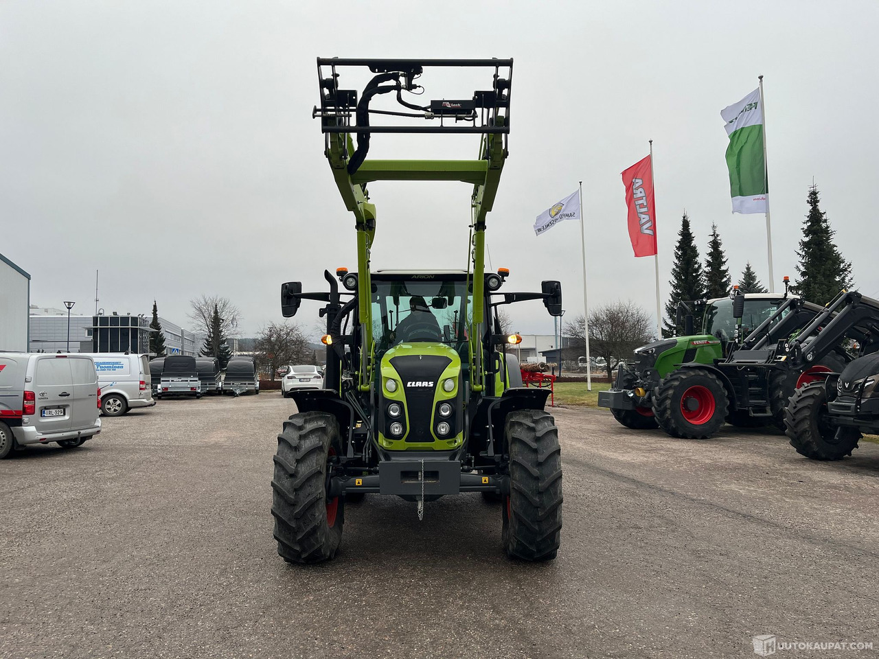 Claas Arion 420 traktori kuormaajalla, 2020,, Salo - Traktori: kuva Claas Arion 420 traktori kuormaajalla, 2020,, Salo - Traktori Claas Arion 420 traktori kuormaajalla, 2020,, Salo - Traktori: kuva Claas Arion 420 traktori kuormaajalla, 2020,, Salo - Traktori