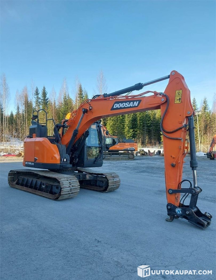 Doosan DX 140LCR-7, 2022, 5,173 h Excavator, Lempäälä - Telakaivukone: kuva Doosan DX 140LCR-7, 2022, 5,173 h Excavator, Lempäälä - Telakaivukone Doosan DX 140LCR-7, 2022, 5,173 h Excavator, Lempäälä - Telakaivukone: kuva Doosan DX 140LCR-7, 2022, 5,173 h Excavator, Lempäälä - Telakaivukone