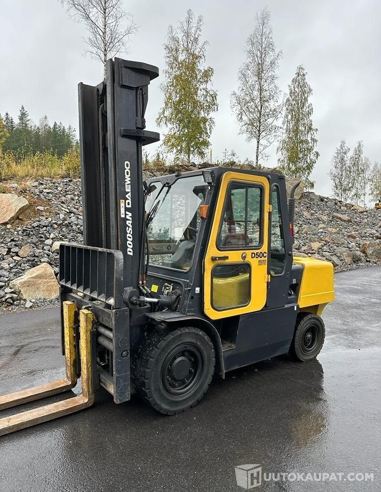 Doosan Daewoo D50-C2, 2007, 4 900 h dieseltrukki, Lempäälä - Dieseltrukki: kuva Doosan Daewoo D50-C2, 2007, 4 900 h dieseltrukki, Lempäälä - Dieseltrukki Doosan Daewoo D50-C2, 2007, 4 900 h dieseltrukki, Lempäälä - Dieseltrukki: kuva Doosan Daewoo D50-C2, 2007, 4 900 h dieseltrukki, Lempäälä - Dieseltrukki