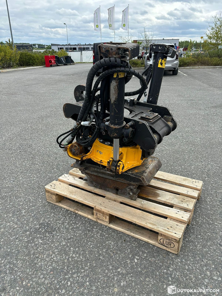 Engcon EC 219 tiltti, Lempäälä - Rototilt: kuva Engcon EC 219 tiltti, Lempäälä - Rototilt Engcon EC 219 tiltti, Lempäälä - Rototilt: kuva Engcon EC 219 tiltti, Lempäälä - Rototilt