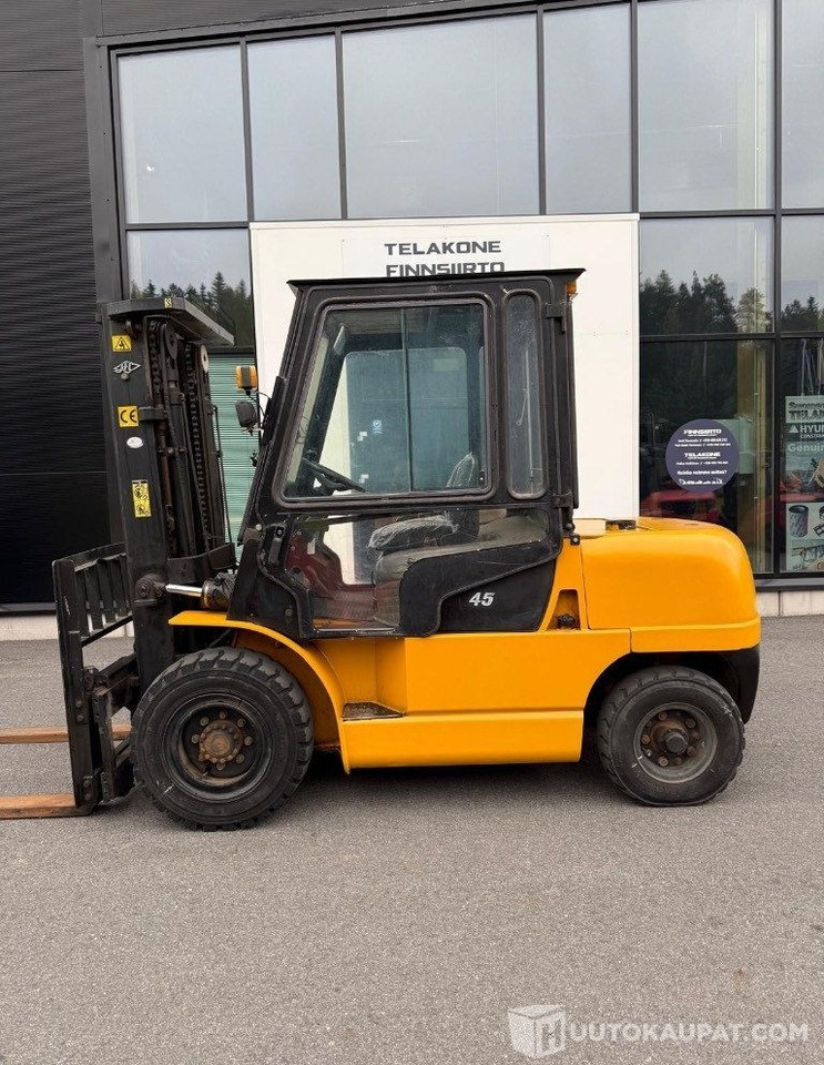 Hangcha CPCD45HW19 Trukki, Lempäälä - Sähkötrukki: kuva Hangcha CPCD45HW19 Trukki, Lempäälä - Sähkötrukki Hangcha CPCD45HW19 Trukki, Lempäälä - Sähkötrukki: kuva Hangcha CPCD45HW19 Trukki, Lempäälä - Sähkötrukki