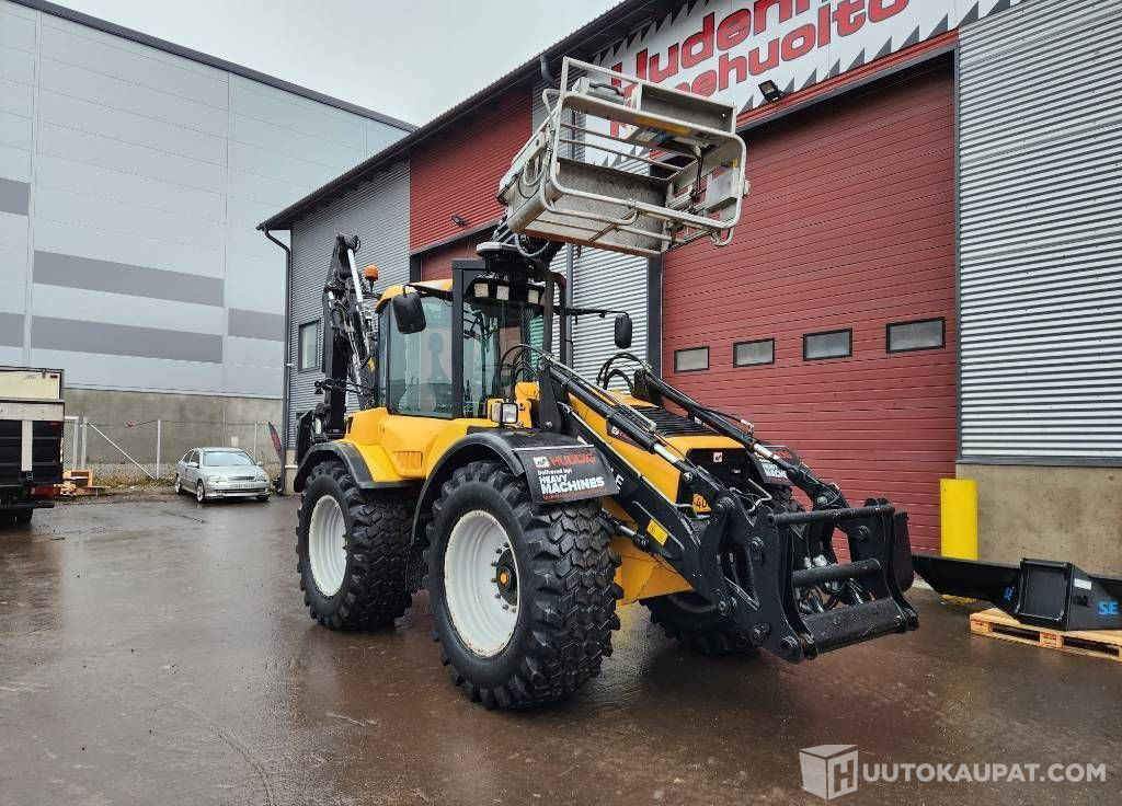 Huddig 1260 C CABLE LIFT 2000, 2013, Kerava - Kaivuri-trukki: kuva Huddig 1260 C CABLE LIFT 2000, 2013, Kerava - Kaivuri-trukki Huddig 1260 C CABLE LIFT 2000, 2013, Kerava - Kaivuri-trukki: kuva Huddig 1260 C CABLE LIFT 2000, 2013, Kerava - Kaivuri-trukki