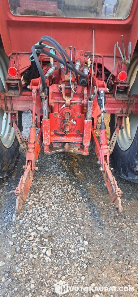 International 585XL, 1985, Diesel, 6 147 h Traktori, Kruunupyy - Traktori: kuva International 585XL, 1985, Diesel, 6 147 h Traktori, Kruunupyy - Traktori International 585XL, 1985, Diesel, 6 147 h Traktori, Kruunupyy - Traktori: kuva International 585XL, 1985, Diesel, 6 147 h Traktori, Kruunupyy - Traktori