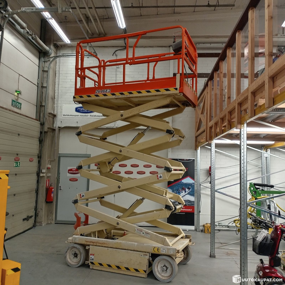 JLG 2646 E2 Akkukäyttöinen saksilavanostin, Hollola - Saksilava: kuva JLG 2646 E2 Akkukäyttöinen saksilavanostin, Hollola - Saksilava JLG 2646 E2 Akkukäyttöinen saksilavanostin, Hollola - Saksilava: kuva JLG 2646 E2 Akkukäyttöinen saksilavanostin, Hollola - Saksilava