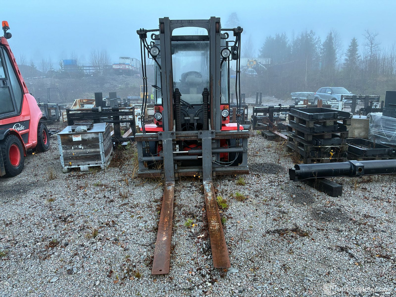 Kalmar DCD 70-6H, 2000 Trukki, Lieto - Vastapainotrukki: kuva Kalmar DCD 70-6H, 2000 Trukki, Lieto - Vastapainotrukki Kalmar DCD 70-6H, 2000 Trukki, Lieto - Vastapainotrukki: kuva Kalmar DCD 70-6H, 2000 Trukki, Lieto - Vastapainotrukki