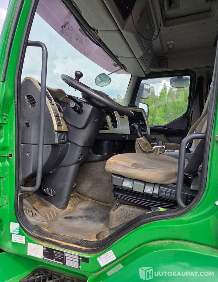 Sisu R500 KA-AKK 10x4, 2007, 12.8 l, Diesel, 547 000 km, Jyväskylä - Kuorma-auto: kuva Sisu R500 KA-AKK 10x4, 2007, 12.8 l, Diesel, 547 000 km, Jyväskylä - Kuorma-auto Sisu R500 KA-AKK 10x4, 2007, 12.8 l, Diesel, 547 000 km, Jyväskylä - Kuorma-auto: kuva Sisu R500 KA-AKK 10x4, 2007, 12.8 l, Diesel, 547 000 km, Jyväskylä - Kuorma-auto
