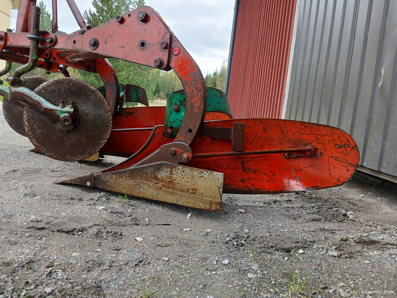Kverneland 16" 2-siipiset kyntöaurat, Salo - Aura: kuva Kverneland 16" 2-siipiset kyntöaurat, Salo - Aura Kverneland 16" 2-siipiset kyntöaurat, Salo - Aura: kuva Kverneland 16" 2-siipiset kyntöaurat, Salo - Aura