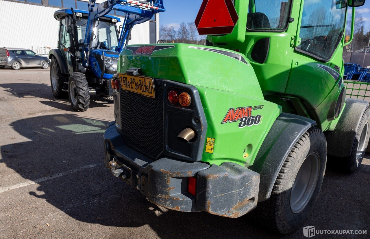 Avant 860 GT-ohjaamolla, 2022, Diesel, 1 000 h, Helsinki - Maatalouskoneet: kuva Avant 860 GT-ohjaamolla, 2022, Diesel, 1 000 h, Helsinki - Maatalouskoneet Avant 860 GT-ohjaamolla, 2022, Diesel, 1 000 h, Helsinki - Maatalouskoneet: kuva Avant 860 GT-ohjaamolla, 2022, Diesel, 1 000 h, Helsinki - Maatalouskoneet