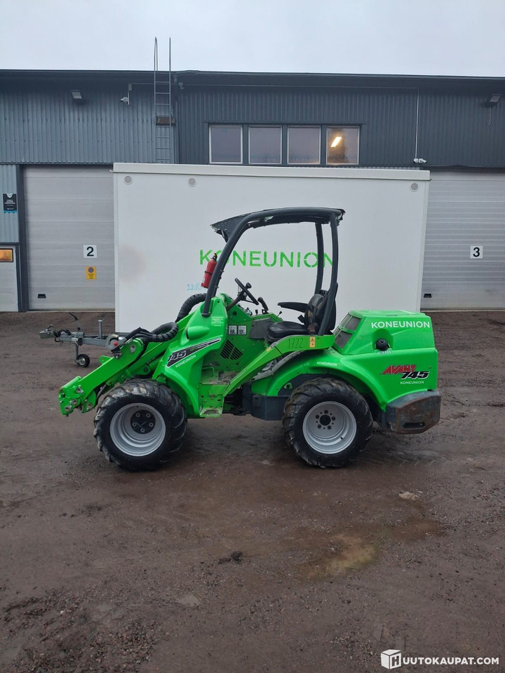 Mini loader Avant 745, 2017, 3,383 h, Nurmijärvi - Pienkuormaaja: kuva Mini loader Avant 745, 2017, 3,383 h, Nurmijärvi - Pienkuormaaja Mini loader Avant 745, 2017, 3,383 h, Nurmijärvi - Pienkuormaaja: kuva Mini loader Avant 745, 2017, 3,383 h, Nurmijärvi - Pienkuormaaja