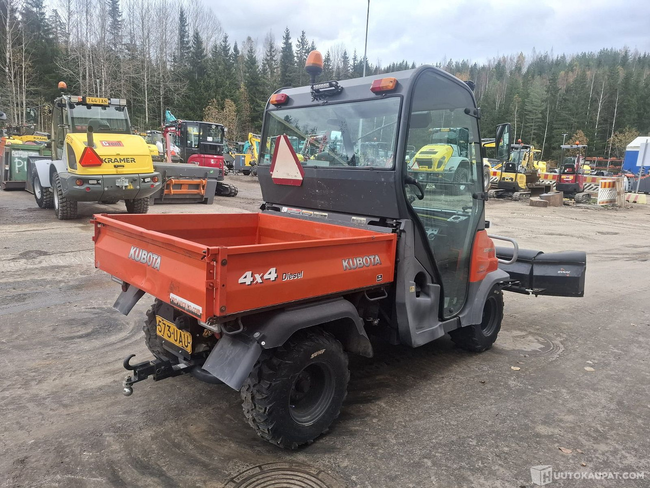 Kubota RTV 900, 2007, Traktorimönkijä, Sis alv 25,5%, Nurmijärvi - Muut kone: kuva Kubota RTV 900, 2007, Traktorimönkijä, Sis alv 25,5%, Nurmijärvi - Muut kone Kubota RTV 900, 2007, Traktorimönkijä, Sis alv 25,5%, Nurmijärvi - Muut kone: kuva Kubota RTV 900, 2007, Traktorimönkijä, Sis alv 25,5%, Nurmijärvi - Muut kone