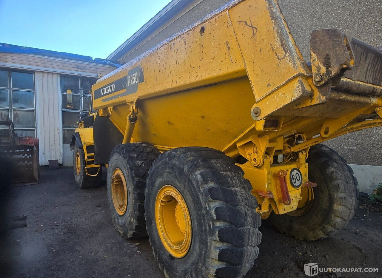 Volvo A25c6.7 6x6 dumpperi, 25545h, 1998, Kurikka - Muut kone: kuva Volvo A25c6.7 6x6 dumpperi, 25545h, 1998, Kurikka - Muut kone Volvo A25c6.7 6x6 dumpperi, 25545h, 1998, Kurikka - Muut kone: kuva Volvo A25c6.7 6x6 dumpperi, 25545h, 1998, Kurikka - Muut kone