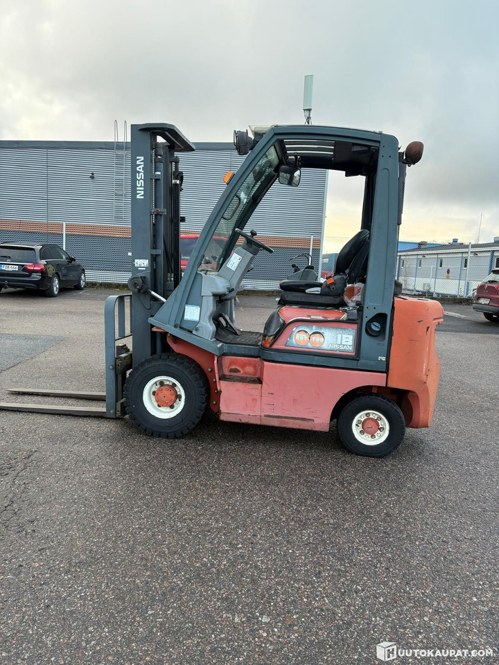 Nissan FD01A18Q, 2000 Forklift, Tampere - Dieseltrukki: kuva Nissan FD01A18Q, 2000 Forklift, Tampere - Dieseltrukki Nissan FD01A18Q, 2000 Forklift, Tampere - Dieseltrukki: kuva Nissan FD01A18Q, 2000 Forklift, Tampere - Dieseltrukki