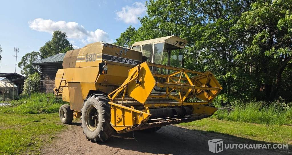 Sampo-Rosenlew 680, 1985, MTK25, Parkano - Leikkuupuimuri: kuva  Sampo-Rosenlew 680, 1985, MTK25, Parkano - Leikkuupuimuri Sampo-Rosenlew 680, 1985, MTK25, Parkano - Leikkuupuimuri: kuva  Sampo-Rosenlew 680, 1985, MTK25, Parkano - Leikkuupuimuri
