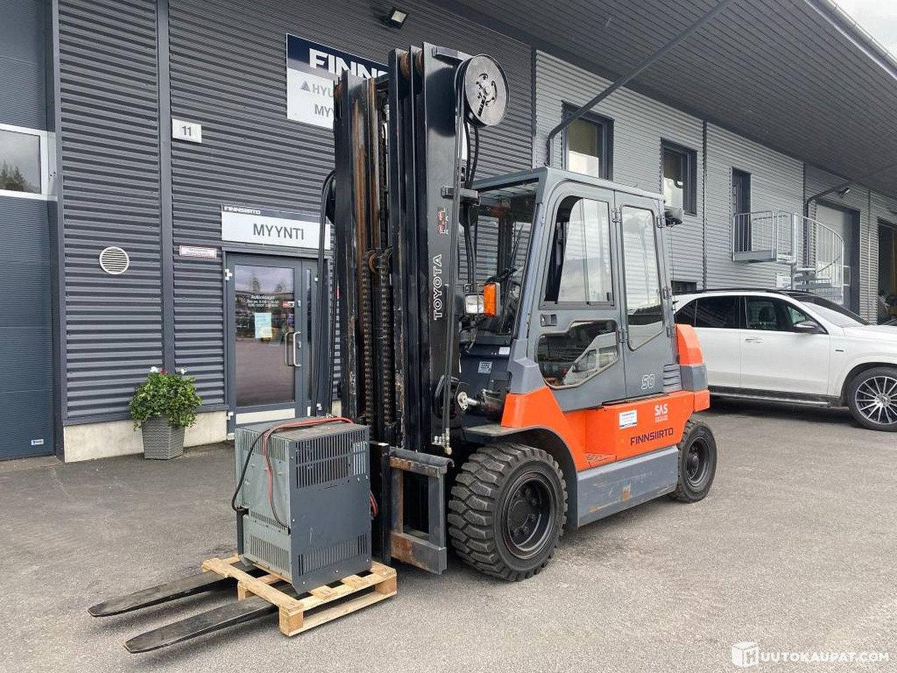Toyota 7 FB MF 50, 2007 Electric forklift, Lieto - Sähkötrukki: kuva Toyota 7 FB MF 50, 2007 Electric forklift, Lieto - Sähkötrukki Toyota 7 FB MF 50, 2007 Electric forklift, Lieto - Sähkötrukki: kuva Toyota 7 FB MF 50, 2007 Electric forklift, Lieto - Sähkötrukki