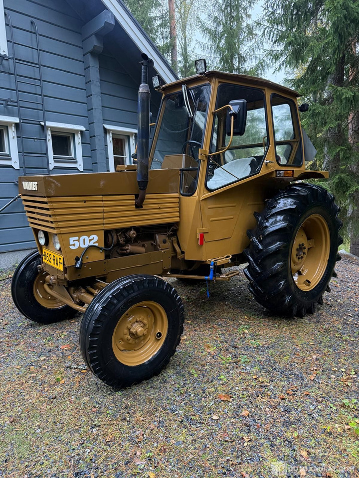 Valmet 502, 1975 + Perälevy, Mänttä-Vilppula - Traktori: kuva Valmet 502, 1975 + Perälevy, Mänttä-Vilppula - Traktori Valmet 502, 1975 + Perälevy, Mänttä-Vilppula - Traktori: kuva Valmet 502, 1975 + Perälevy, Mänttä-Vilppula - Traktori