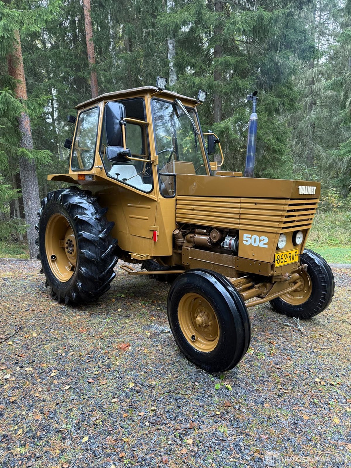 Valmet 502, 1975 + Perälevy, Mänttä-Vilppula - Traktori: kuva Valmet 502, 1975 + Perälevy, Mänttä-Vilppula - Traktori Valmet 502, 1975 + Perälevy, Mänttä-Vilppula - Traktori: kuva Valmet 502, 1975 + Perälevy, Mänttä-Vilppula - Traktori