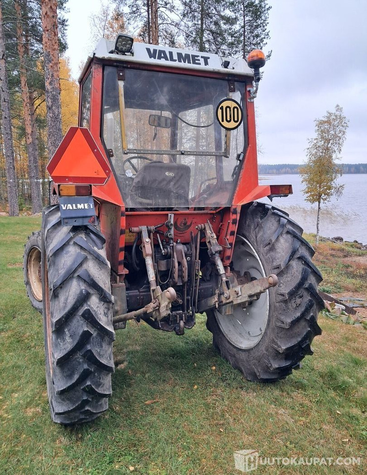 Valmet 604, 1982, Diesel, 1 927 h, Juuka - Traktori: kuva Valmet 604, 1982, Diesel, 1 927 h, Juuka - Traktori Valmet 604, 1982, Diesel, 1 927 h, Juuka - Traktori: kuva Valmet 604, 1982, Diesel, 1 927 h, Juuka - Traktori