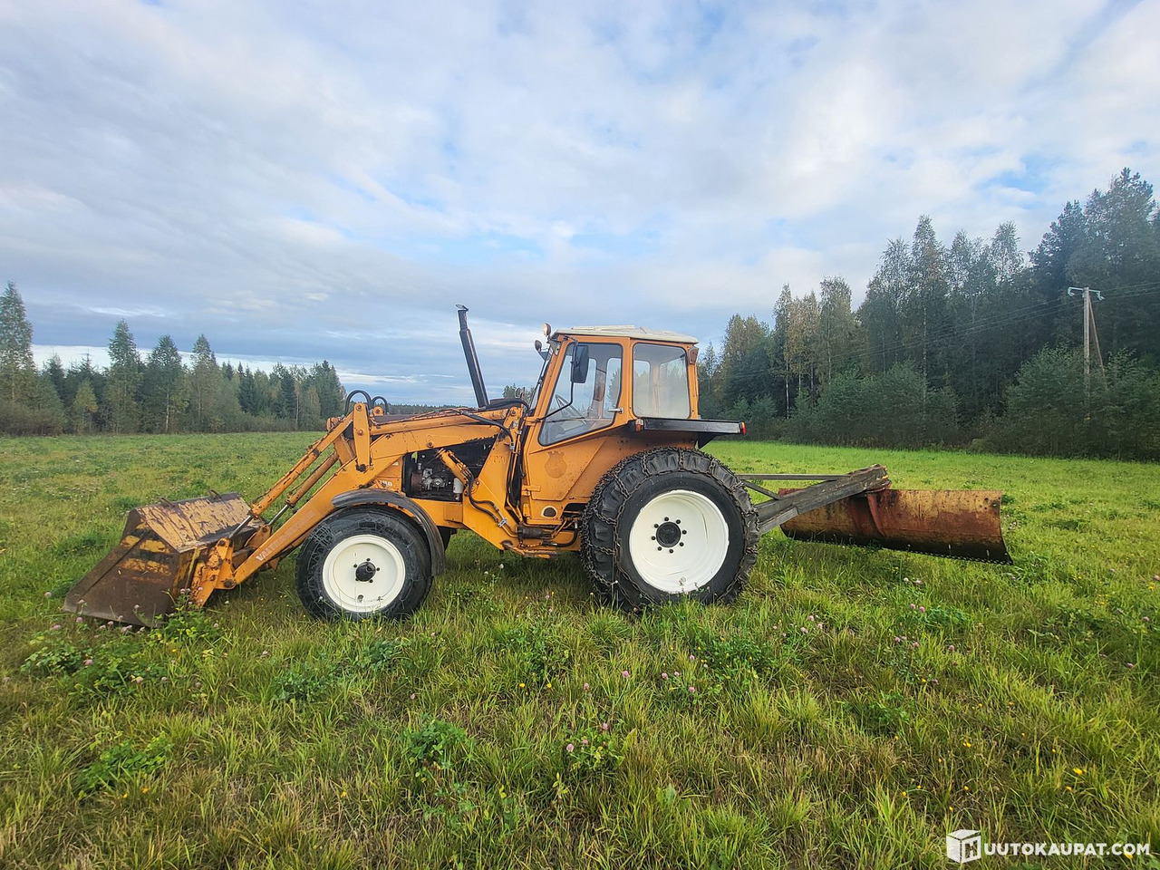 Valmet 802 turbo, 1982, Kankaanpää - Traktori: kuva Valmet 802 turbo, 1982, Kankaanpää - Traktori Valmet 802 turbo, 1982, Kankaanpää - Traktori: kuva Valmet 802 turbo, 1982, Kankaanpää - Traktori