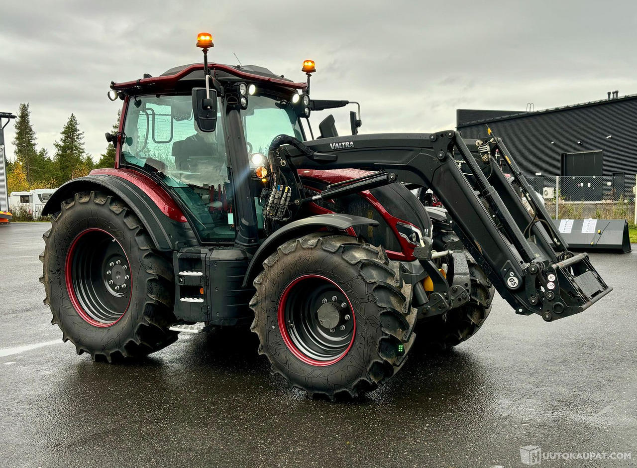 Valtra N175 traktori, 2024, vain 360h!! MTK25, Kempele - Traktori: kuva Valtra N175 traktori, 2024, vain 360h!! MTK25, Kempele - Traktori Valtra N175 traktori, 2024, vain 360h!! MTK25, Kempele - Traktori: kuva Valtra N175 traktori, 2024, vain 360h!! MTK25, Kempele - Traktori