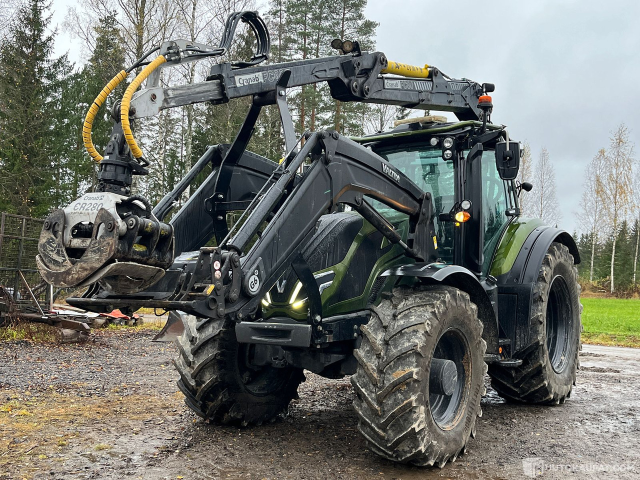 Valtra T 195 Versu ja Cranab vm.2021, Virrat - Traktori: kuva  Valtra T 195 Versu ja Cranab vm.2021, Virrat - Traktori Valtra T 195 Versu ja Cranab vm.2021, Virrat - Traktori: kuva  Valtra T 195 Versu ja Cranab vm.2021, Virrat - Traktori