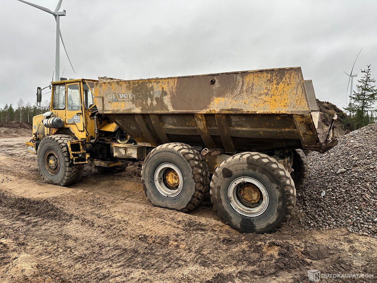 Volvo BM A25 6x6, 1991, Kurikka - Nivelkippiauto: kuva Volvo BM A25 6x6, 1991, Kurikka - Nivelkippiauto Volvo BM A25 6x6, 1991, Kurikka - Nivelkippiauto: kuva Volvo BM A25 6x6, 1991, Kurikka - Nivelkippiauto