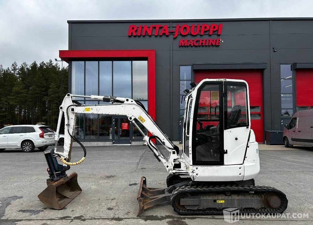 Volvo ECR 38 / Kallistuvaliitin, Uudet telat!, 2012, 3 245 h Kaivinkone, Ilmajoki - Minikuormaaja: kuva Volvo ECR 38 / Kallistuvaliitin, Uudet telat!, 2012, 3 245 h Kaivinkone, Ilmajoki - Minikuormaaja Volvo ECR 38 / Kallistuvaliitin, Uudet telat!, 2012, 3 245 h Kaivinkone, Ilmajoki - Minikuormaaja: kuva Volvo ECR 38 / Kallistuvaliitin, Uudet telat!, 2012, 3 245 h Kaivinkone, Ilmajoki - Minikuormaaja
