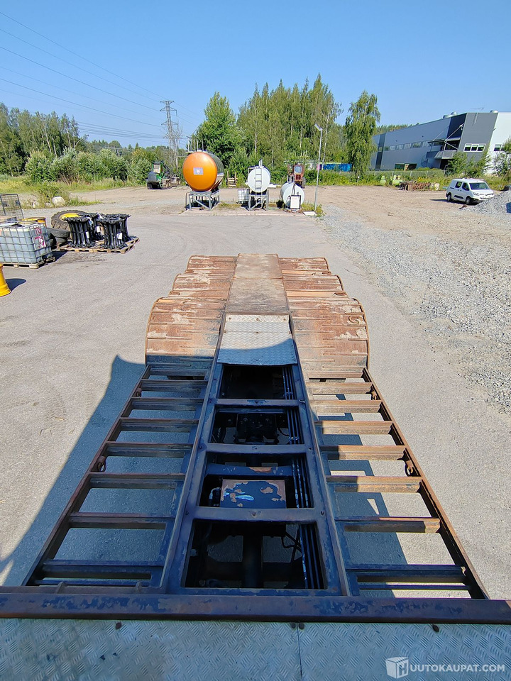 Volvo FH 64 R 13, 2008, Hämeenlinna - Lava-kuorma-auto: kuva Volvo FH 64 R 13, 2008, Hämeenlinna - Lava-kuorma-auto Volvo FH 64 R 13, 2008, Hämeenlinna - Lava-kuorma-auto: kuva Volvo FH 64 R 13, 2008, Hämeenlinna - Lava-kuorma-auto