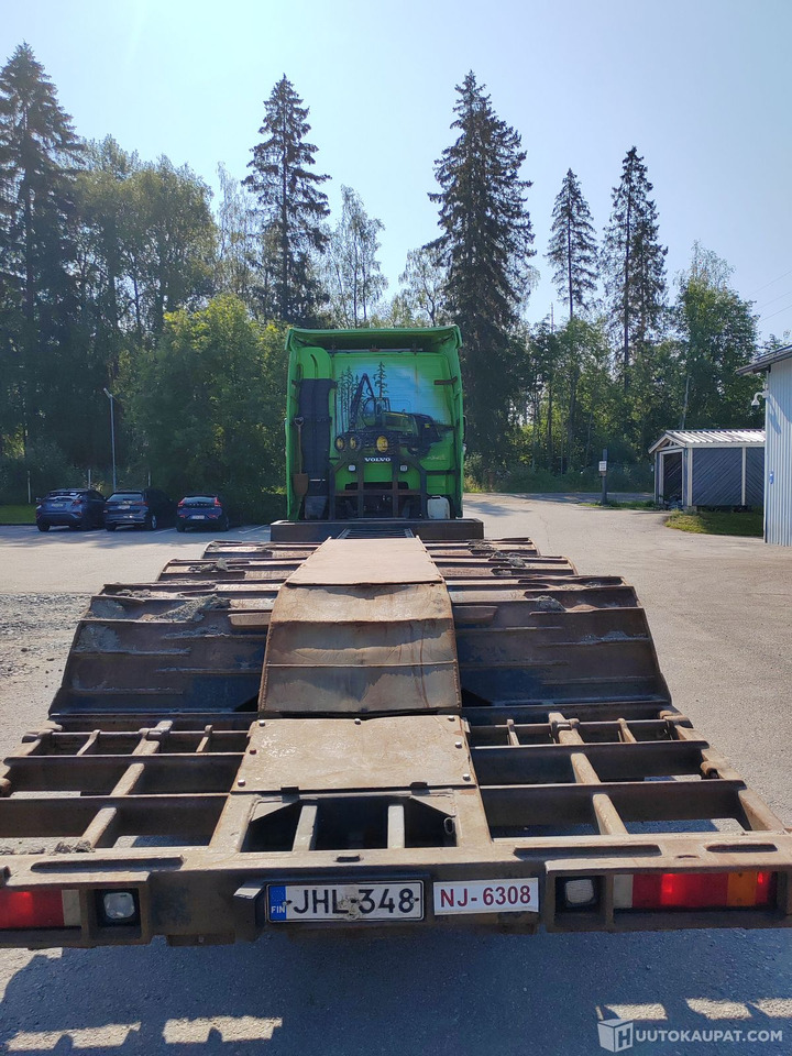 Volvo FH 64 R 13, 2008, Hämeenlinna - Lava-kuorma-auto: kuva Volvo FH 64 R 13, 2008, Hämeenlinna - Lava-kuorma-auto Volvo FH 64 R 13, 2008, Hämeenlinna - Lava-kuorma-auto: kuva Volvo FH 64 R 13, 2008, Hämeenlinna - Lava-kuorma-auto