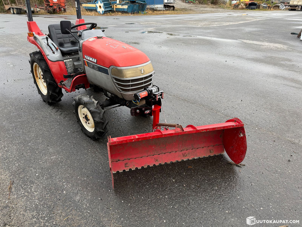 Yanmar AF-15 4x4, 682 h, Alavus - Traktori: kuva Yanmar AF-15 4x4, 682 h, Alavus - Traktori Yanmar AF-15 4x4, 682 h, Alavus - Traktori: kuva Yanmar AF-15 4x4, 682 h, Alavus - Traktori