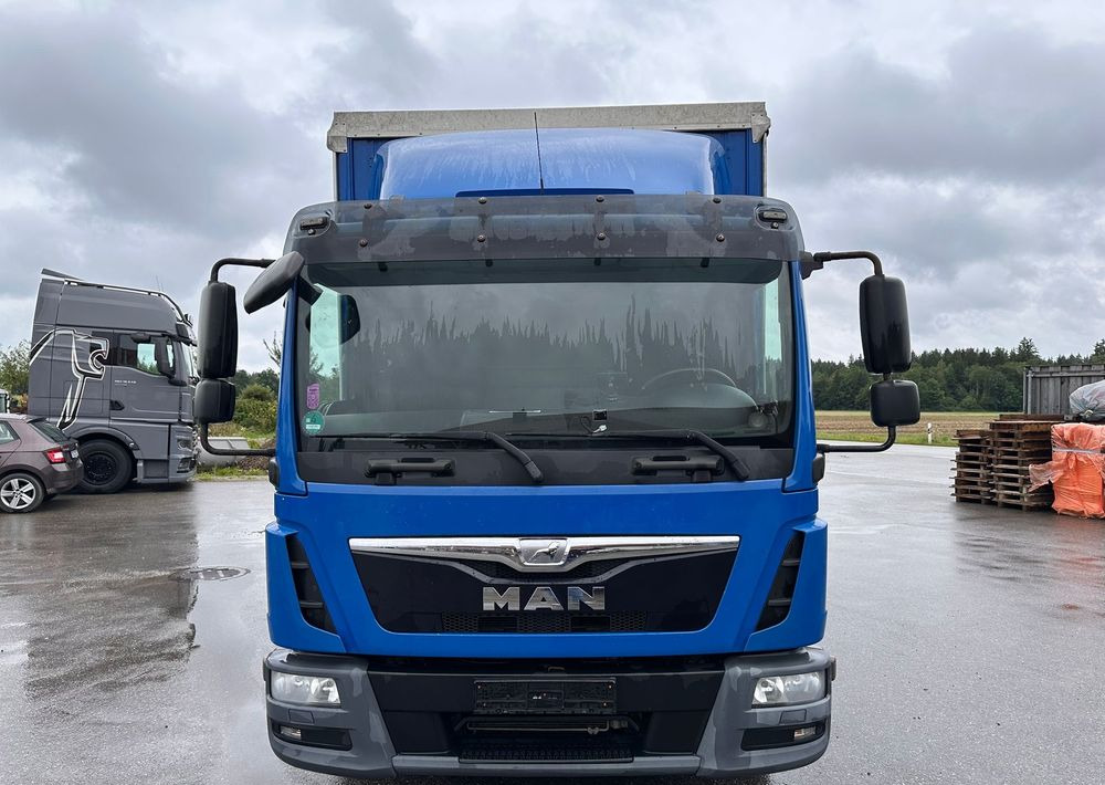 MAN TGL 12.250 6.2m AUTOMAT KLIMA z Niemiec ESP nowe opony EURO 6 / 4.75 rozstaw / zawiesie na wózek widłowy / TOP STAN / okazja nauka jazdy MOŻLIWOŚĆ DOSTOSOWANIA 12t - Pressukapelli kuorma-auto: kuva MAN TGL 12.250 6.2m AUTOMAT KLIMA z Niemiec ESP nowe opony EURO 6 / 4.75 rozstaw / zawiesie na wózek widłowy / TOP STAN / okazja nauka jazdy MOŻLIWOŚĆ DOSTOSOWANIA 12t - Pressukapelli kuorma-auto MAN TGL 12.250 6.2m AUTOMAT KLIMA z Niemiec ESP nowe opony EURO 6 / 4.75 rozstaw / zawiesie na wózek widłowy / TOP STAN / okazja nauka jazdy MOŻLIWOŚĆ DOSTOSOWANIA 12t - Pressukapelli kuorma-auto: kuva MAN TGL 12.250 6.2m AUTOMAT KLIMA z Niemiec ESP nowe opony EURO 6 / 4.75 rozstaw / zawiesie na wózek widłowy / TOP STAN / okazja nauka jazdy MOŻLIWOŚĆ DOSTOSOWANIA 12t - Pressukapelli kuorma-auto