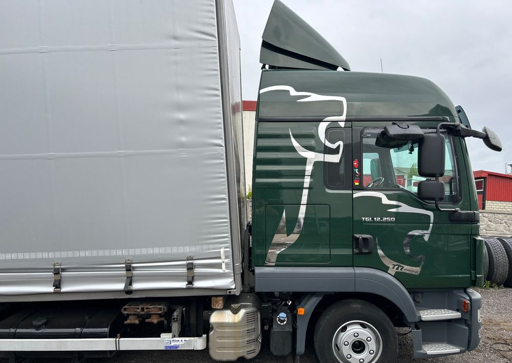 MAN TGL 12.250 GLOB UNIKAT z Niemiec BDF firanka / AUTOMAT HAK / EURO 6 / BDF 7.40 wysoki / MICHELIN 80% - Pressukapelli kuorma-auto: kuva MAN TGL 12.250 GLOB UNIKAT z Niemiec BDF firanka / AUTOMAT HAK / EURO 6 / BDF 7.40 wysoki / MICHELIN 80% - Pressukapelli kuorma-auto MAN TGL 12.250 GLOB UNIKAT z Niemiec BDF firanka / AUTOMAT HAK / EURO 6 / BDF 7.40 wysoki / MICHELIN 80% - Pressukapelli kuorma-auto: kuva MAN TGL 12.250 GLOB UNIKAT z Niemiec BDF firanka / AUTOMAT HAK / EURO 6 / BDF 7.40 wysoki / MICHELIN 80% - Pressukapelli kuorma-auto