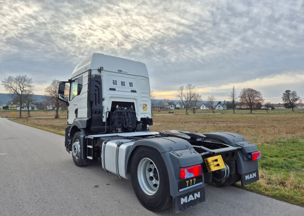 Leasing  MAN TGS 18.470 NAUKA JAZDY STANDARD 4x2 / TGX 18.360 400 510 460 500 TOP STAN / ŚWIEŻO SPROWADZONY MAN TGS 18.470 NAUKA JAZDY STANDARD 4x2 / TGX 18.360 400 510 460 500 TOP STAN / ŚWIEŻO SPROWADZONY: kuva Leasing  MAN TGS 18.470 NAUKA JAZDY STANDARD 4x2 / TGX 18.360 400 510 460 500 TOP STAN / ŚWIEŻO SPROWADZONY MAN TGS 18.470 NAUKA JAZDY STANDARD 4x2 / TGX 18.360 400 510 460 500 TOP STAN / ŚWIEŻO SPROWADZONY