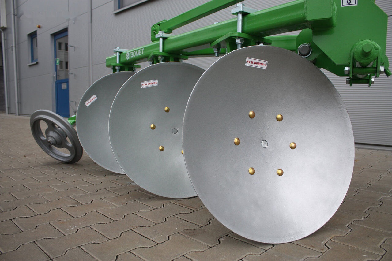 Bomet U040 0,6m 2 talerzowy Lepus - Aura: kuva Bomet U040 0,6m 2 talerzowy Lepus - Aura Bomet U040 0,6m 2 talerzowy Lepus - Aura: kuva Bomet U040 0,6m 2 talerzowy Lepus - Aura