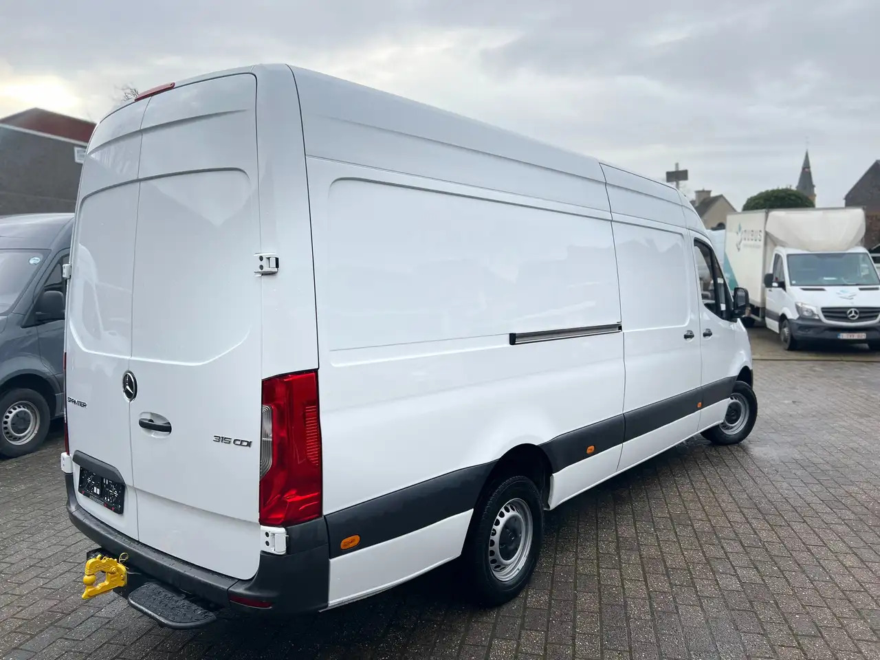 Mercedes-Benz Sprinter 315 L3H2 (31.000€ex) 3.5T SLEEP | MBUX | CRUISE - Pakettiauto: kuva Mercedes-Benz Sprinter 315 L3H2 (31.000€ex) 3.5T SLEEP | MBUX | CRUISE - Pakettiauto Mercedes-Benz Sprinter 315 L3H2 (31.000€ex) 3.5T SLEEP | MBUX | CRUISE - Pakettiauto: kuva Mercedes-Benz Sprinter 315 L3H2 (31.000€ex) 3.5T SLEEP | MBUX | CRUISE - Pakettiauto