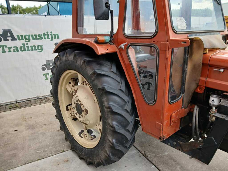 Traktori Fiat 640/8: kuva Traktori Fiat 640/8