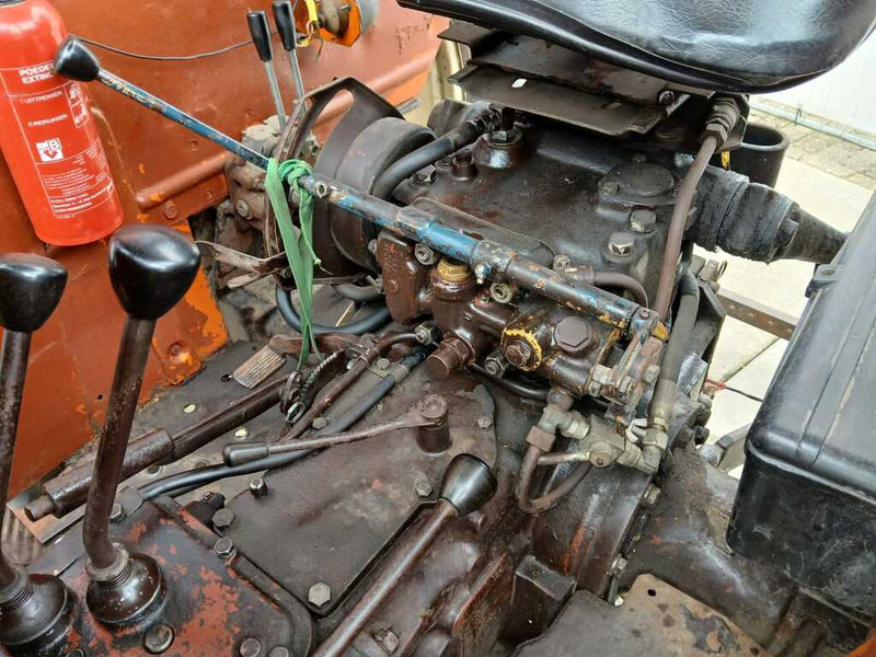 Traktori Fiat 640/8: kuva Traktori Fiat 640/8