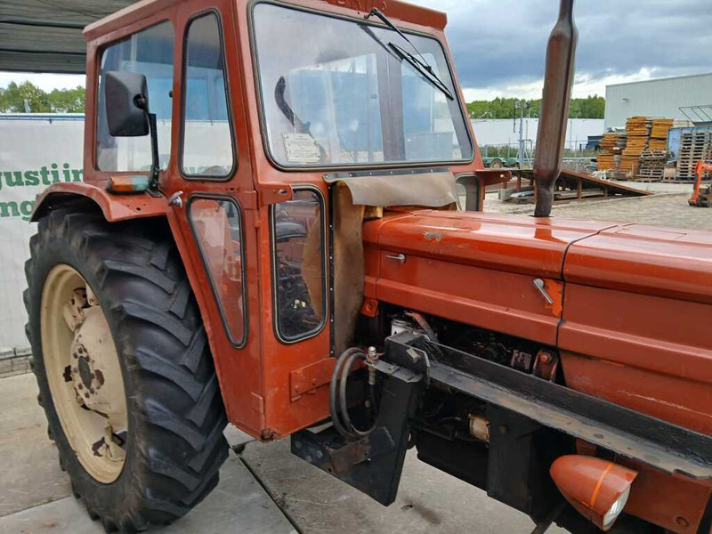 Traktori Fiat 640/8: kuva Traktori Fiat 640/8