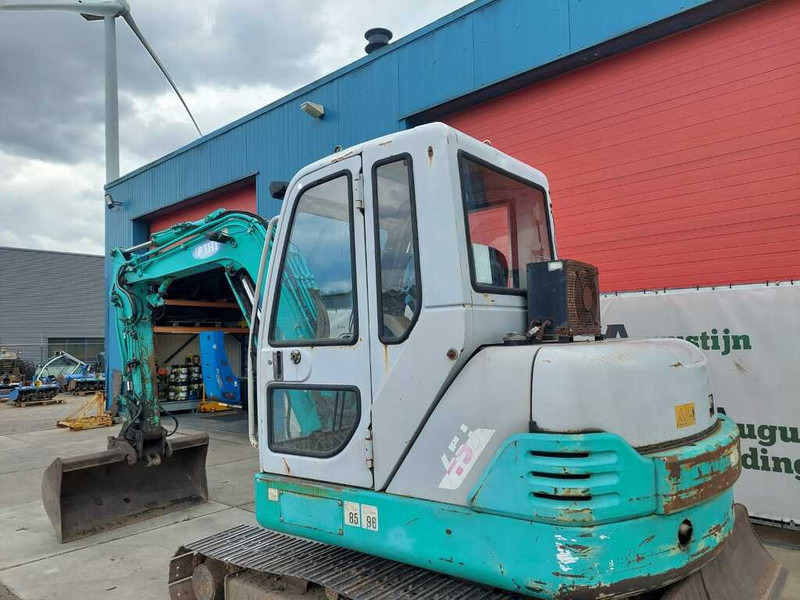 IHI 45J - Minikuormaaja: kuva IHI 45J - Minikuormaaja IHI 45J - Minikuormaaja: kuva IHI 45J - Minikuormaaja