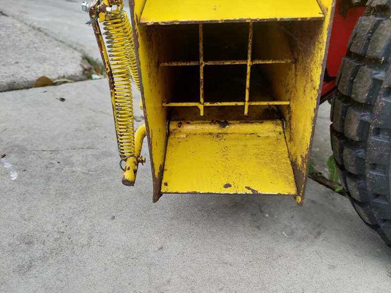 KWH Wielblazer - Puutarhajyrsin: kuva KWH Wielblazer - Puutarhajyrsin KWH Wielblazer - Puutarhajyrsin: kuva KWH Wielblazer - Puutarhajyrsin