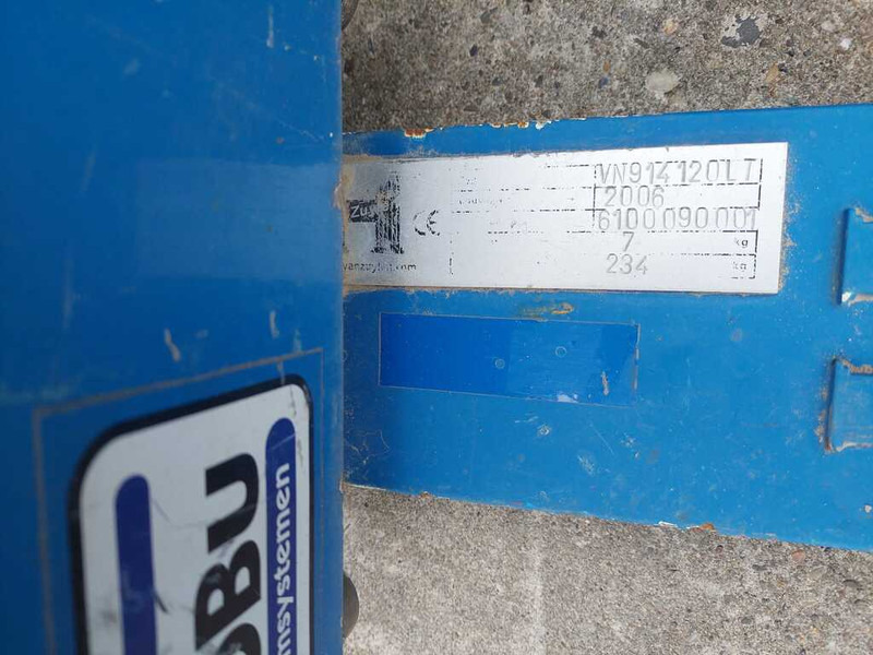 Van Zuylen MNS 12E 12V - Lisälaitteet: kuva van Zuylen MNS 12E 12V - Lisälaitteet Van Zuylen MNS 12E 12V - Lisälaitteet: kuva van Zuylen MNS 12E 12V - Lisälaitteet