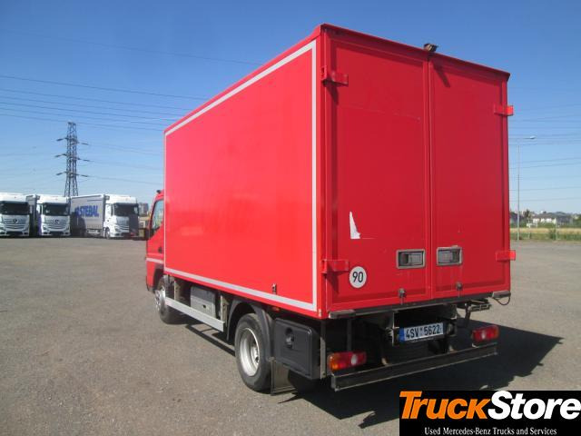 FUSO 7C15 - Jakeluauto: kuva FUSO 7C15 - Jakeluauto FUSO 7C15 - Jakeluauto: kuva FUSO 7C15 - Jakeluauto