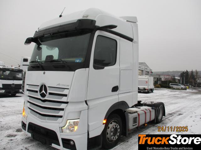 Mercedes-Benz Actros 1845 LS nRL - Vetopöytäauto: kuva Mercedes-Benz Actros 1845 LS nRL - Vetopöytäauto Mercedes-Benz Actros 1845 LS nRL - Vetopöytäauto: kuva Mercedes-Benz Actros 1845 LS nRL - Vetopöytäauto