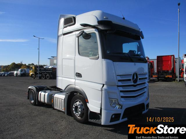 Mercedes-Benz Actros 1845 LS nRL - Vetopöytäauto: kuva Mercedes-Benz Actros 1845 LS nRL - Vetopöytäauto Mercedes-Benz Actros 1845 LS nRL - Vetopöytäauto: kuva Mercedes-Benz Actros 1845 LS nRL - Vetopöytäauto