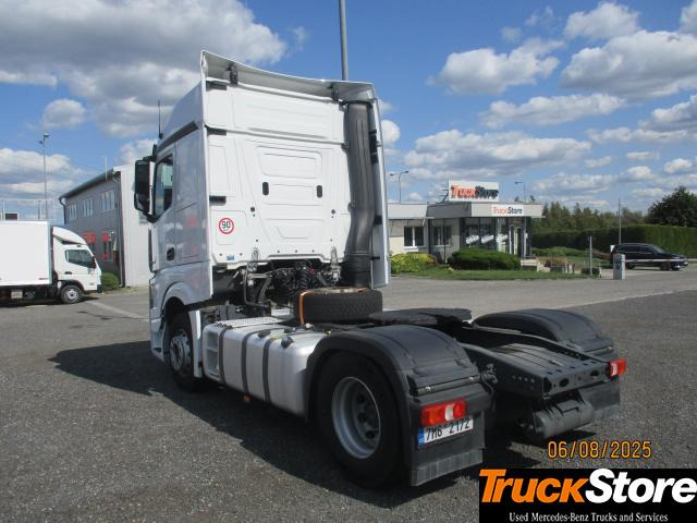 Mercedes-Benz Actros 1848 LS - Vetopöytäauto: kuva Mercedes-Benz Actros 1848 LS - Vetopöytäauto Mercedes-Benz Actros 1848 LS - Vetopöytäauto: kuva Mercedes-Benz Actros 1848 LS - Vetopöytäauto