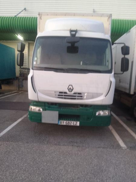Renault Midlum 270 - Umpikori kuorma-auto: kuva Renault Midlum 270 - Umpikori kuorma-auto Renault Midlum 270 - Umpikori kuorma-auto: kuva Renault Midlum 270 - Umpikori kuorma-auto