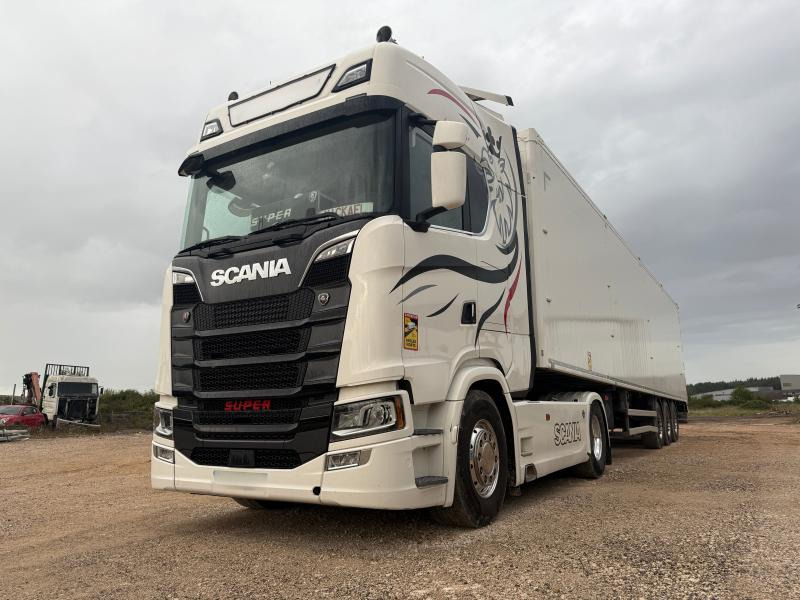 Scania S580 - Vetopöytäauto: kuva Scania S580 - Vetopöytäauto Scania S580 - Vetopöytäauto: kuva Scania S580 - Vetopöytäauto