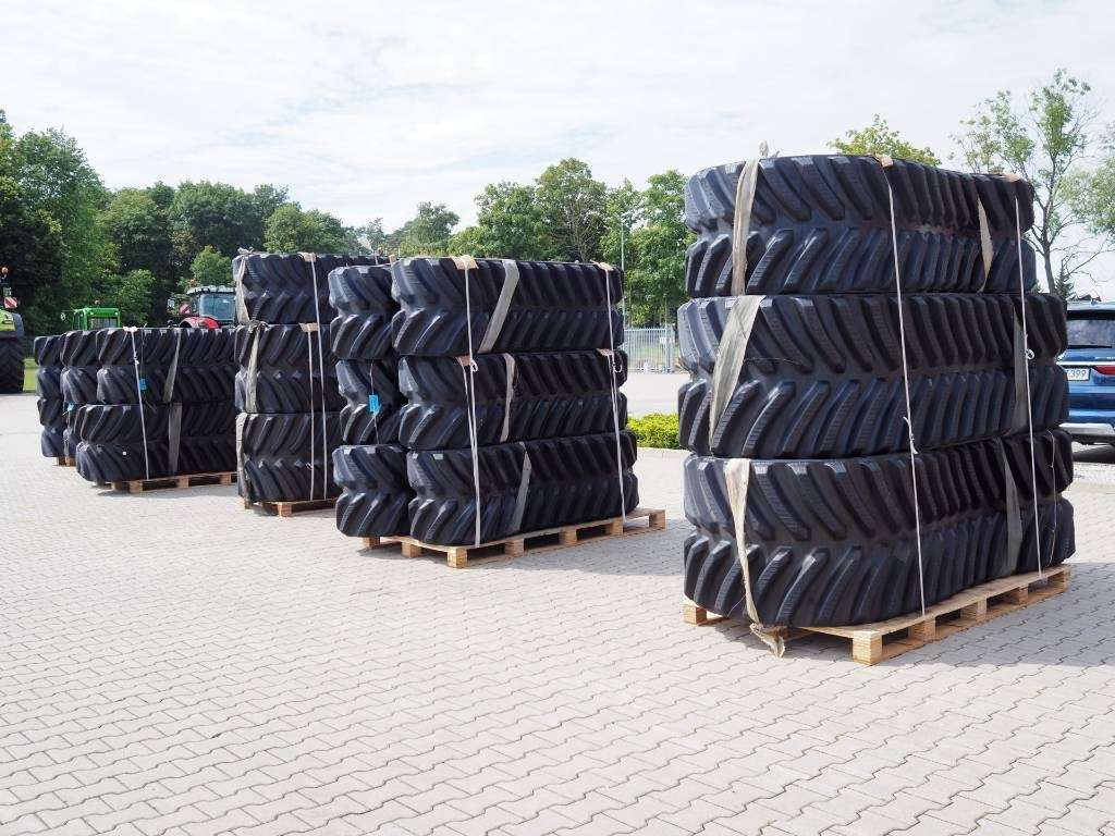 Challenger MT700 / Rubber belt / track / 25" / 635mm - Telaketju - Maatalouskoneet: kuva Challenger MT700 / Rubber belt / track / 25" / 635mm - Telaketju - Maatalouskoneet Challenger MT700 / Rubber belt / track / 25" / 635mm - Telaketju - Maatalouskoneet: kuva Challenger MT700 / Rubber belt / track / 25" / 635mm - Telaketju - Maatalouskoneet