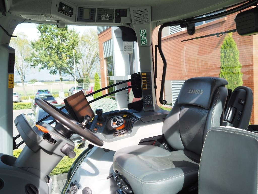 Claas Axion 810 Cmatic - Traktori: kuva Claas Axion 810 Cmatic - Traktori Claas Axion 810 Cmatic - Traktori: kuva Claas Axion 810 Cmatic - Traktori