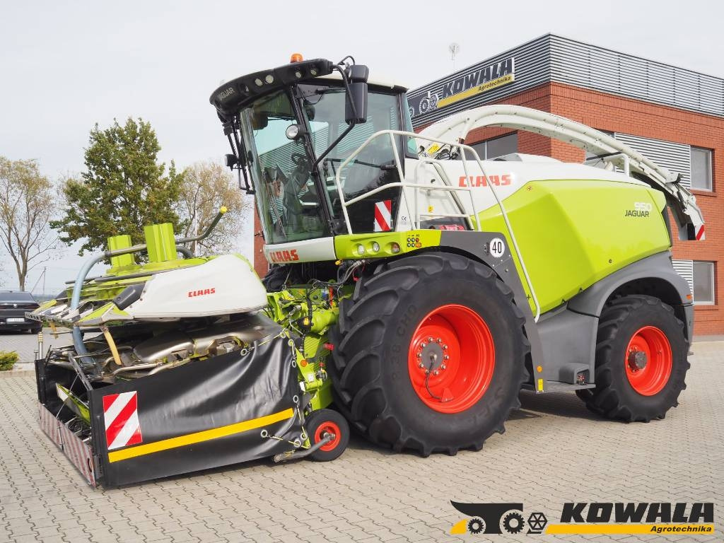 Claas Jaguar 950 4x4 + Orbis 750 - Itsekulkeva silppuri: kuva Claas Jaguar 950 4x4 + Orbis 750 - Itsekulkeva silppuri Claas Jaguar 950 4x4 + Orbis 750 - Itsekulkeva silppuri: kuva Claas Jaguar 950 4x4 + Orbis 750 - Itsekulkeva silppuri
